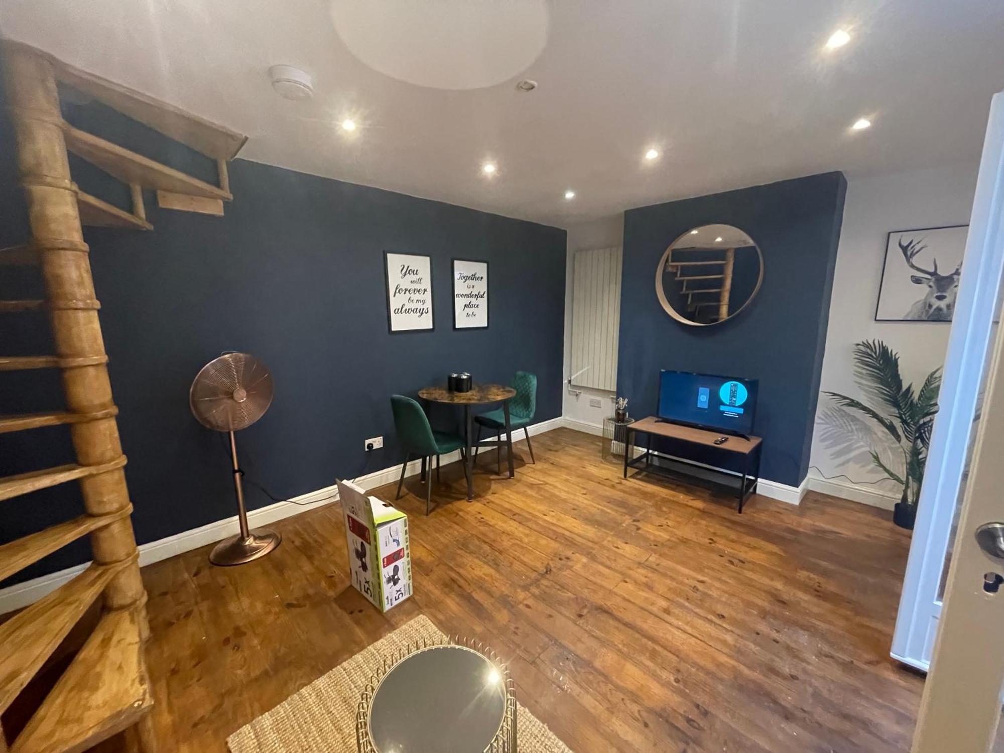 Apartment Charming 1-br In Next To Sleep 3